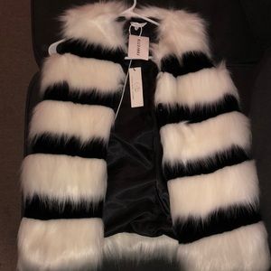 Authentic Fur kids best from Marc Jacobs.